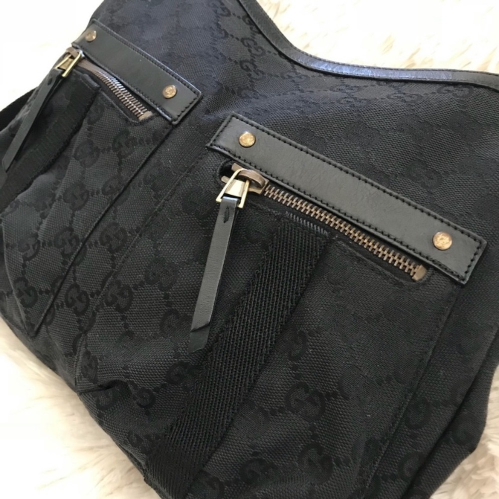 Gucci GG monogram vintage black crossbody